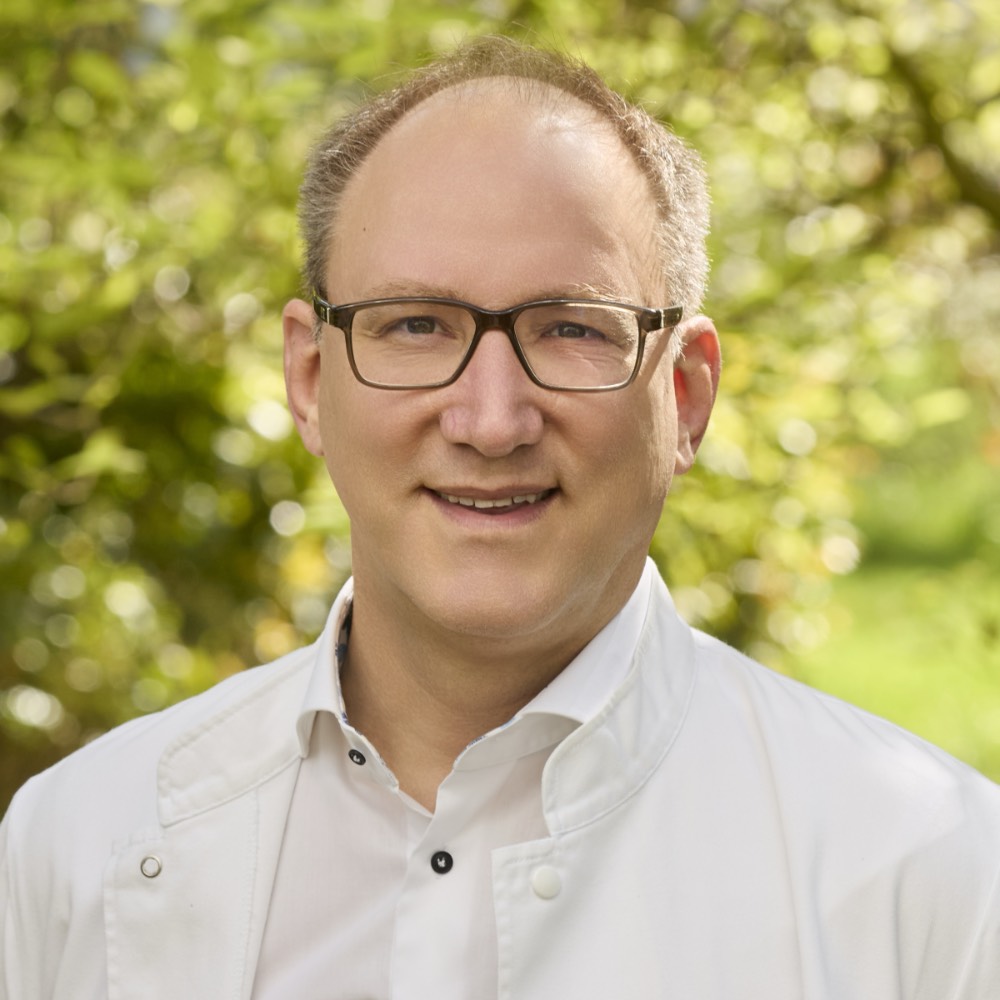 Dr. med. Axel Brucker
