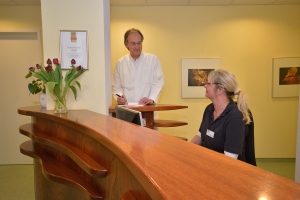 Empfangstresen Neurologicum Bremen